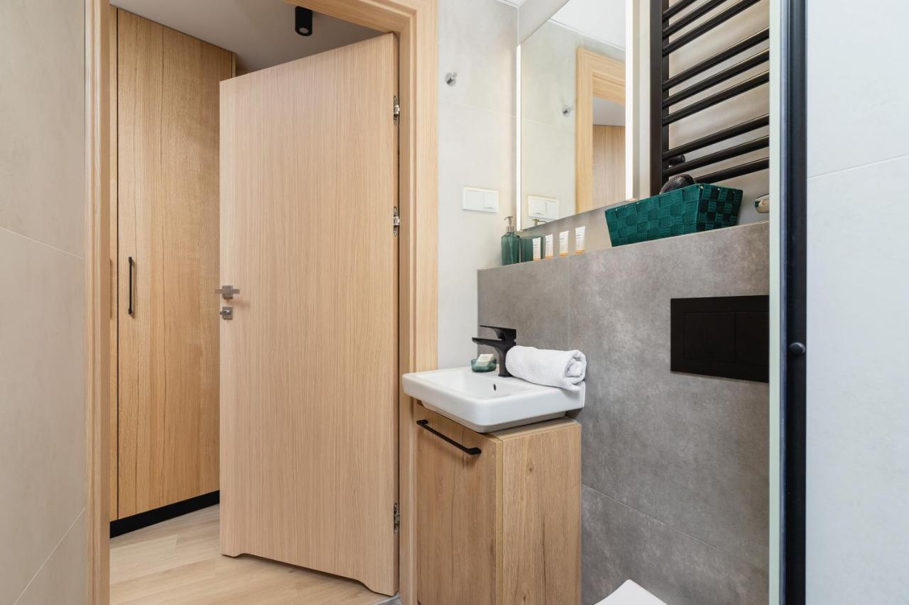 Cozy Studio Apartments Sauna & Ac Krakow By Noclegi Renters Exterior photo